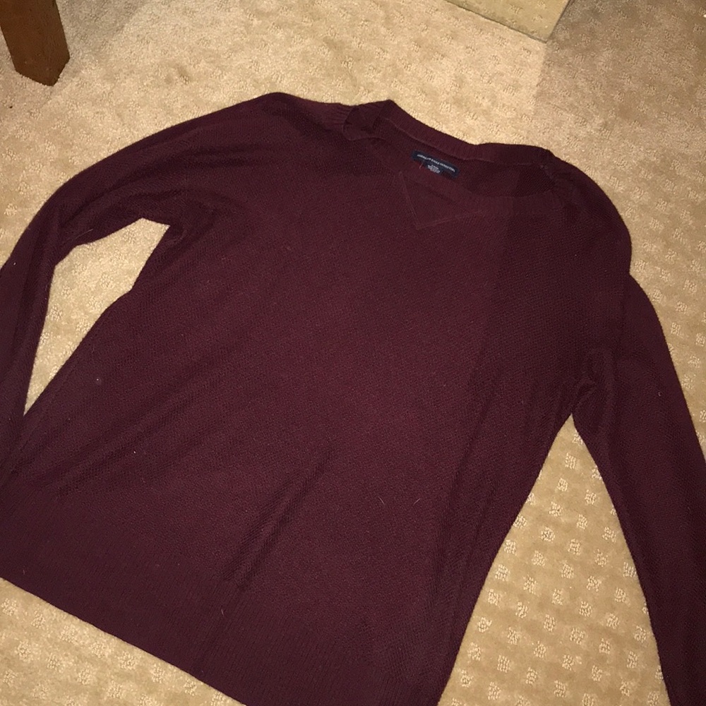 American Eagle sweater